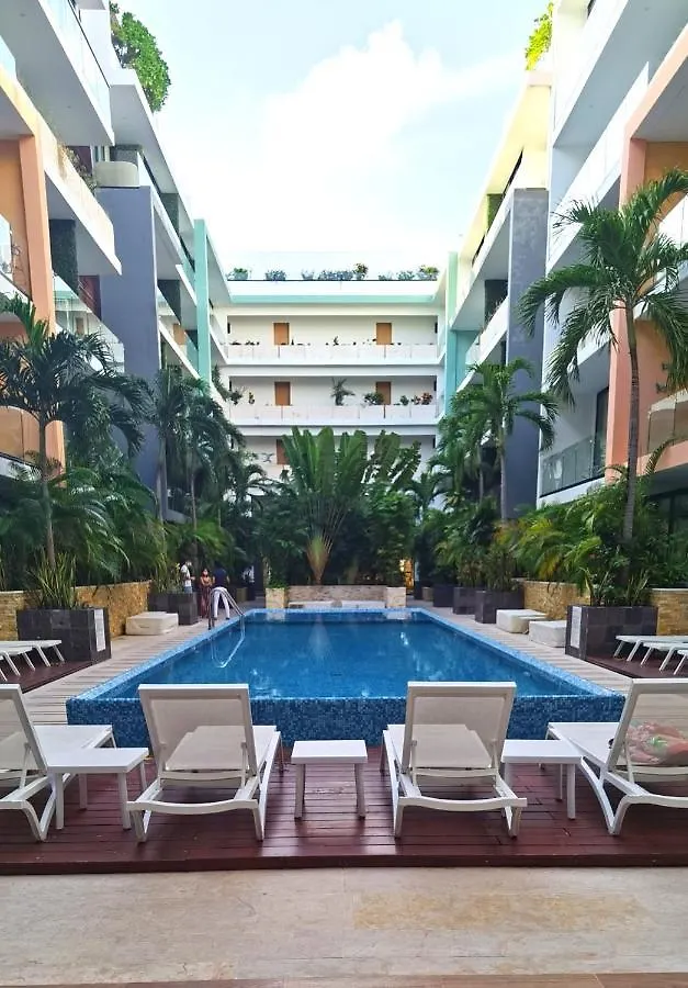 The City Condos By Menesse Playa del Carmen México