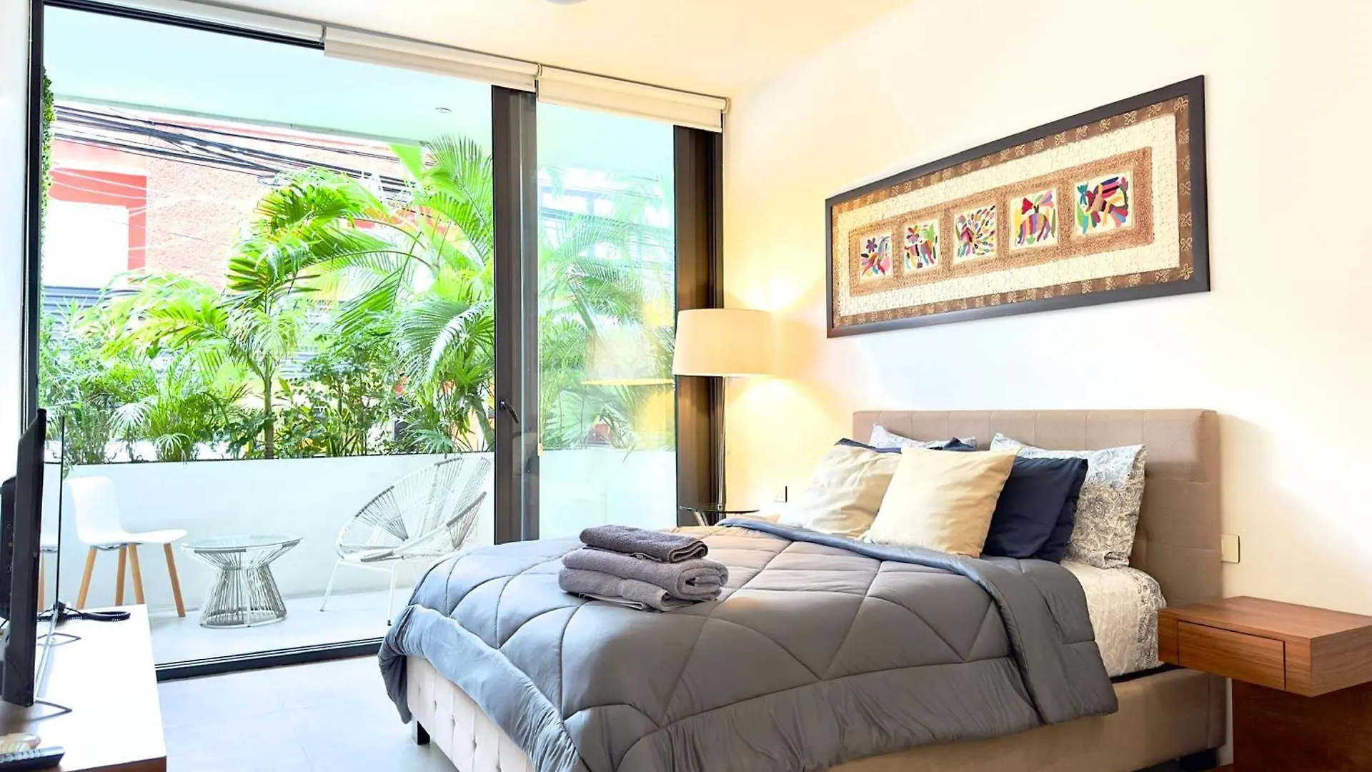 Pensión The City Condos By Menesse Playa del Carmen