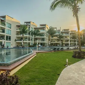 The Elements Oceanfront & Beachside Apartahotel
